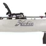 Kayak de pêche à propulsion homologué mer et CE Hobie Mirage ProAngler 12 de couleur Dune vue de côté