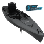 Kayak de pêche à propulsion homologué mer Hobie Mirage Outback couleur battleship gris vue de 3/4 homologué CE